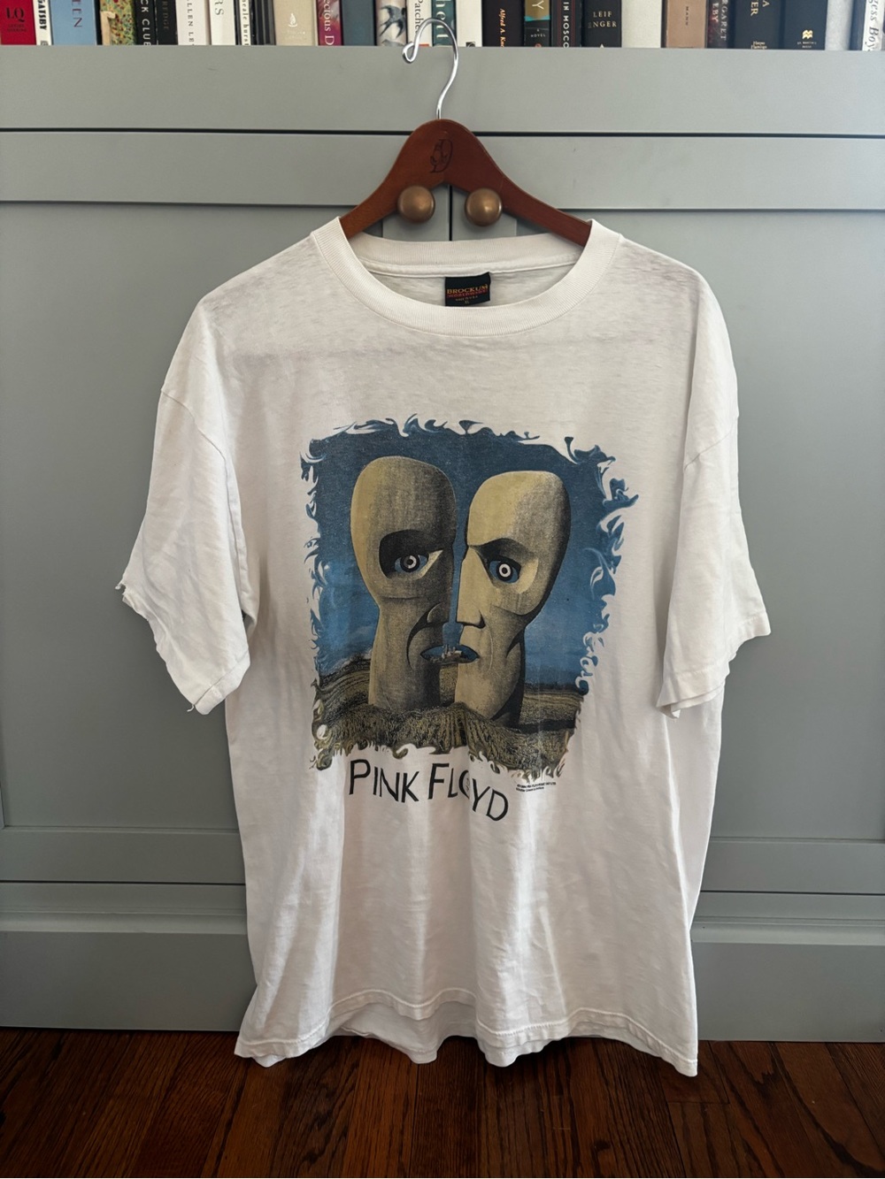 Pink Floyd White Graphic Tee with Blue and Gold Artwork - Picture 2 of 11